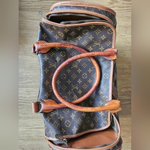Authentic Louis Vuitton Monogram Sac Chaussures duffle bag - Picture 5 of 17